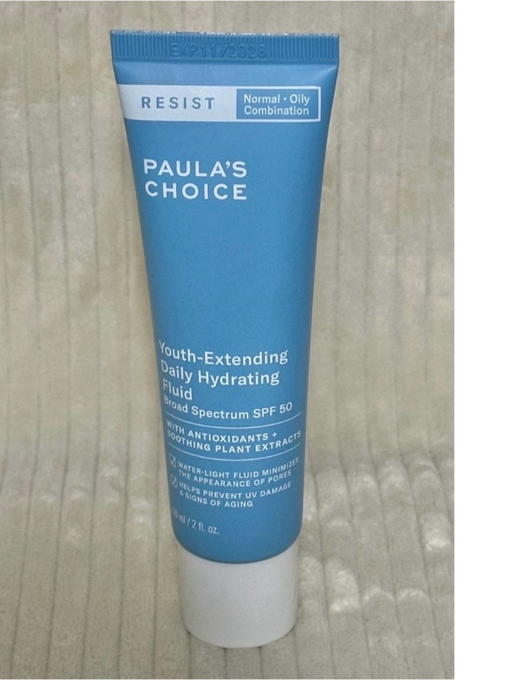Paula's Choice Blue Youth-Extending Daily Hydrating Fluid SPF 50